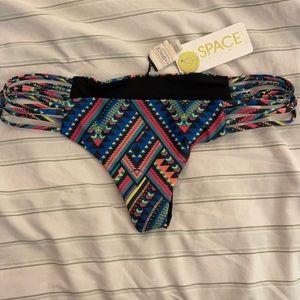 LSpace Itsy cut reversible bikini bottom size Sm!